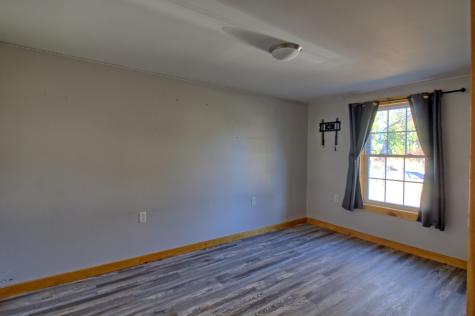 80 Beech Grove Road Corinth ME 04427