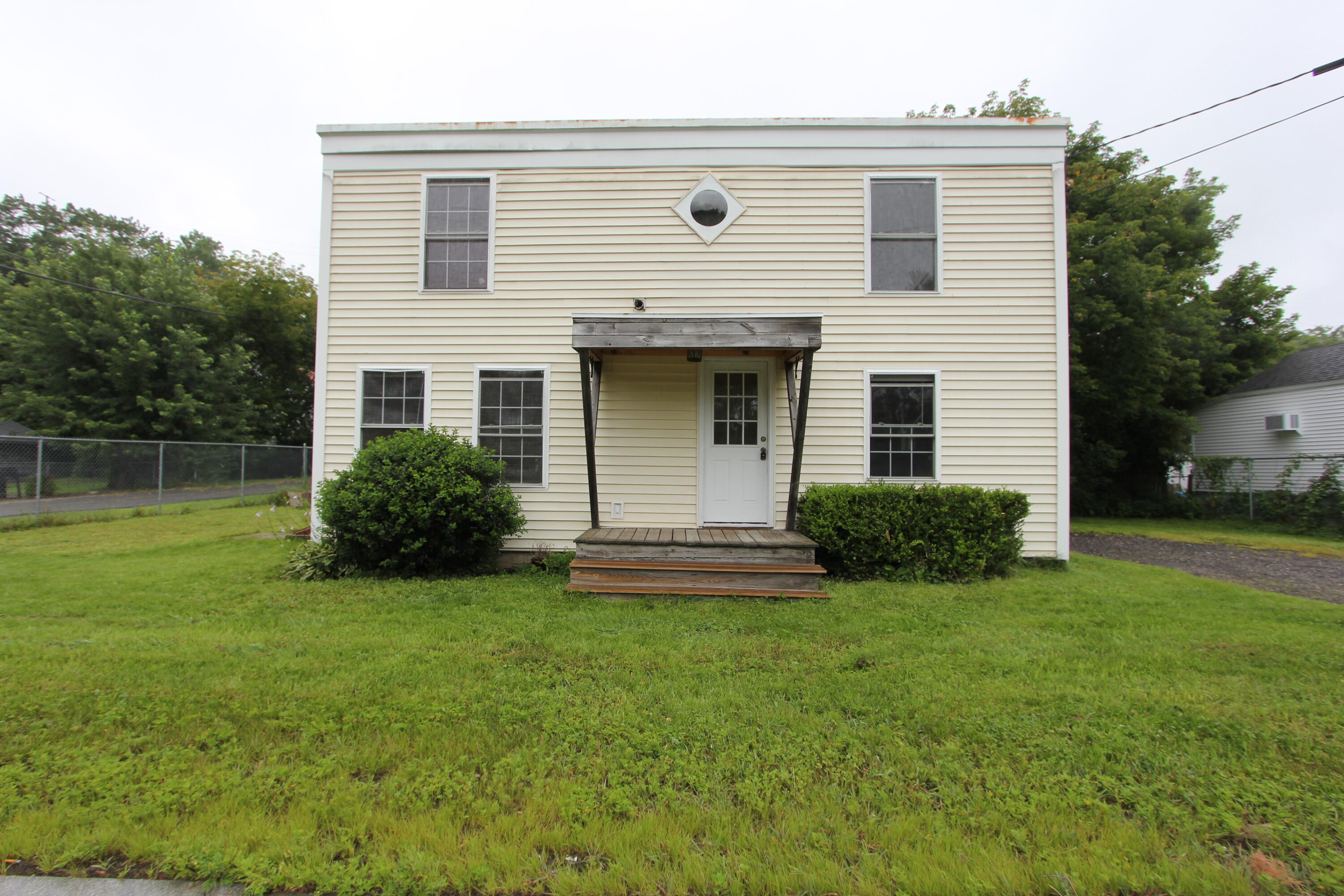 526 Lincoln Street Lewiston ME 04240