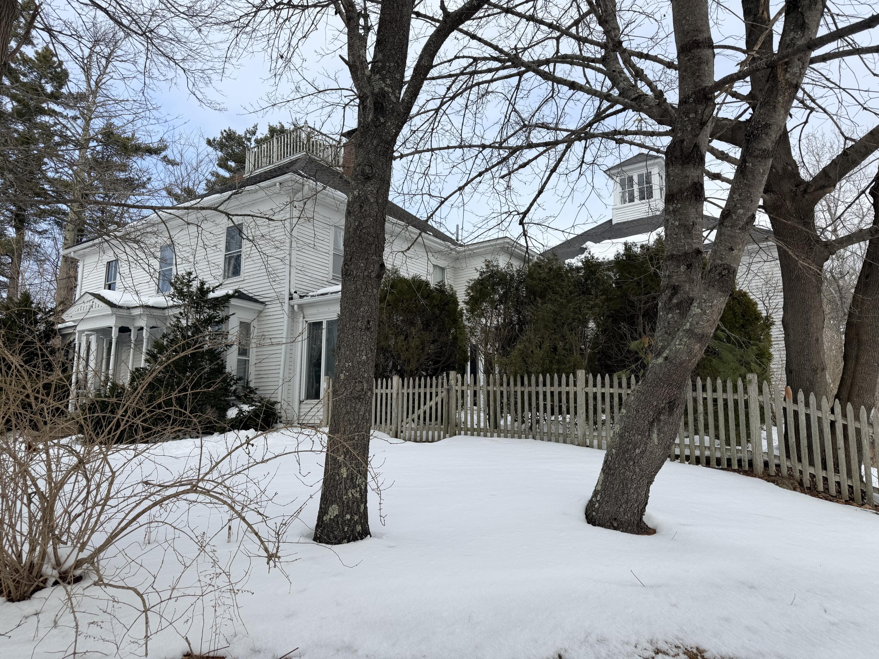 77 North Street Kennebunkport ME 04046