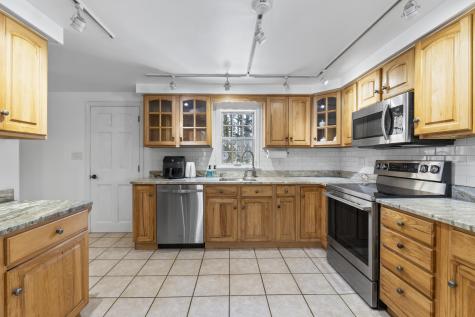 138 Coombs Road Brunswick ME 04011