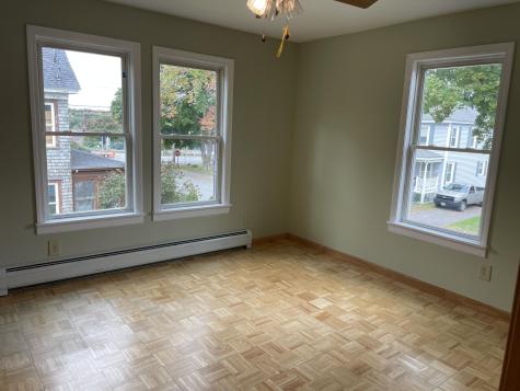 5 Mohegan Street Winslow ME 04901