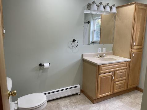 5 Mohegan Street Winslow ME 04901