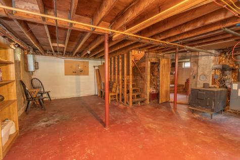 27 Peabody Road Eustis ME 04936