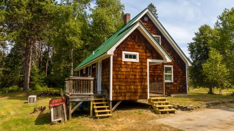 27 Peabody Road Eustis ME 04936