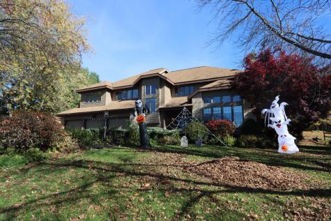 54 Briarcliff Knoll Auburn ME 04210