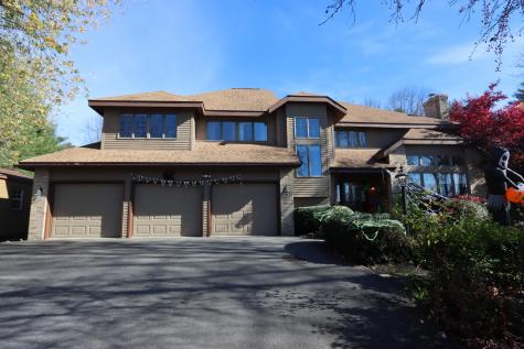 54 Briarcliff Knoll Auburn ME 04210
