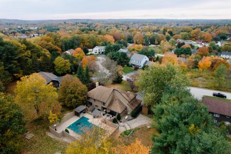 54 Briarcliff Knoll Auburn ME 04210