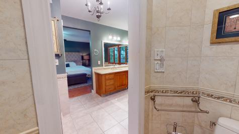 54 Briarcliff Knoll Auburn ME 04210