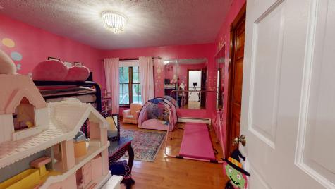 54 Briarcliff Knoll Auburn ME 04210
