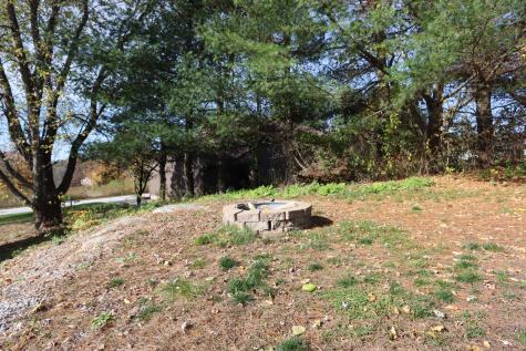 54 Briarcliff Knoll Auburn ME 04210