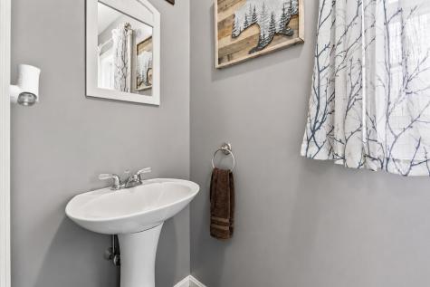 41 Highview Drive Poland ME 04274