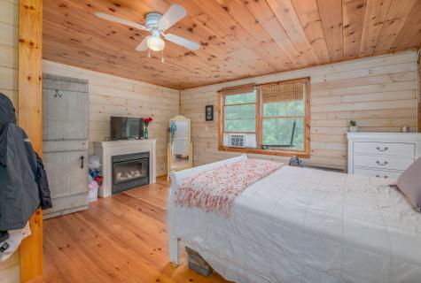 35 S Tall Pines Lane Belgrade ME 04917