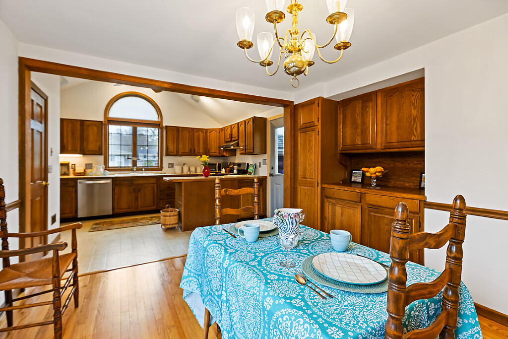 3 Chester Avenue Falmouth ME 04105