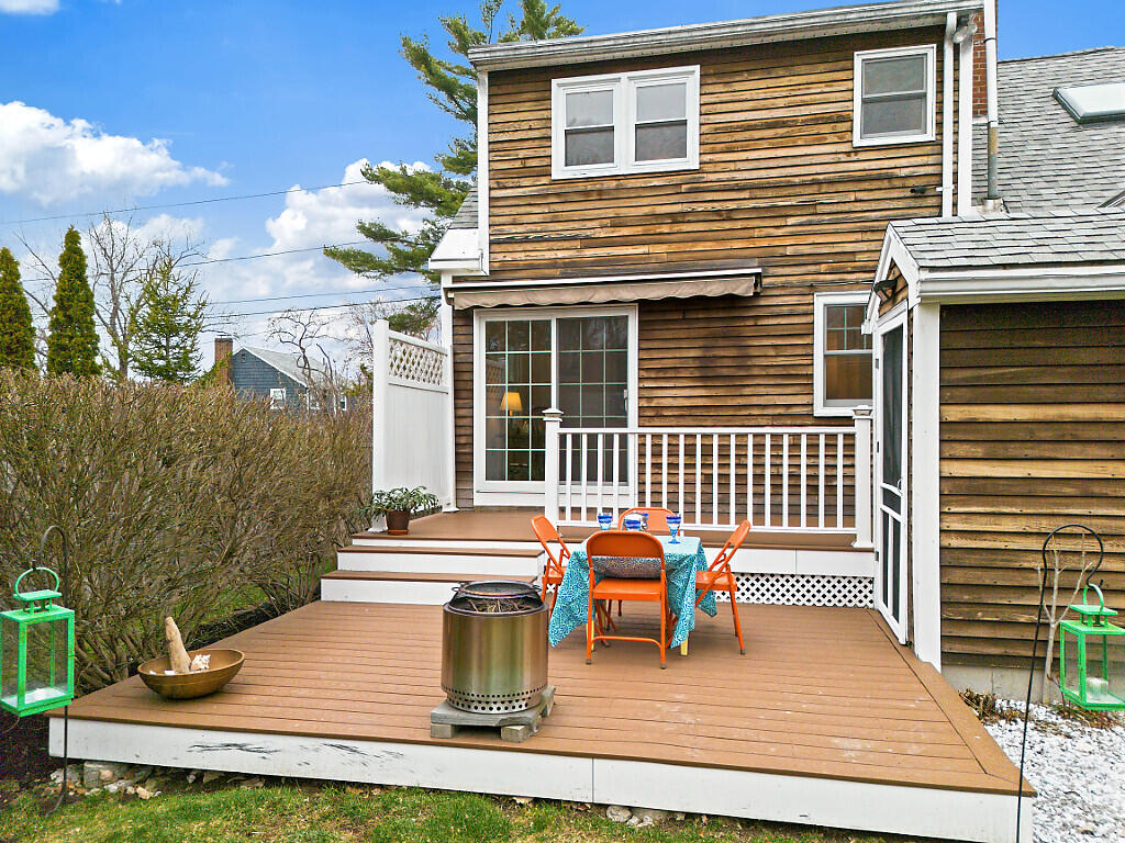 3 Chester Avenue Falmouth ME 04105