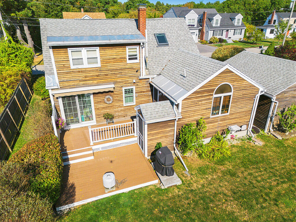 3 Chester Avenue Falmouth ME 04105