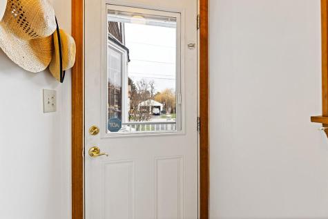 3 Chester Avenue Falmouth ME 04105