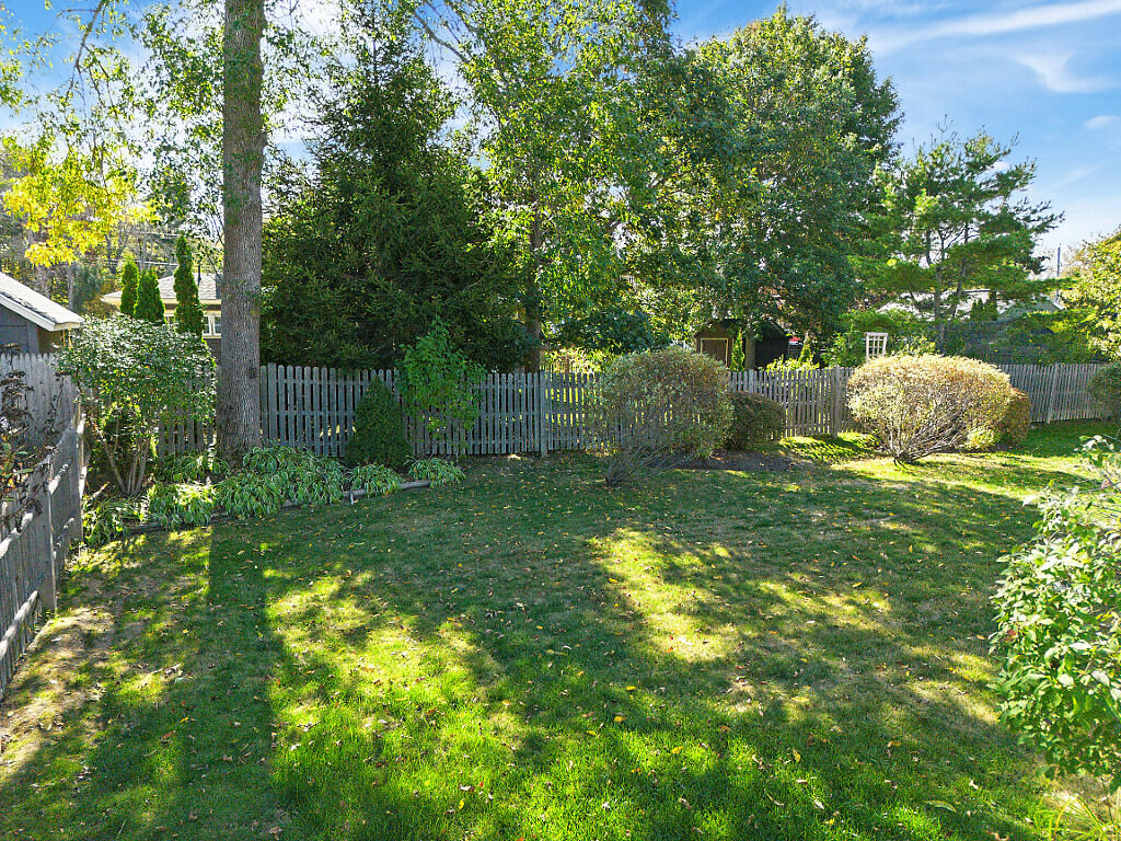 3 Chester Avenue Falmouth ME 04105