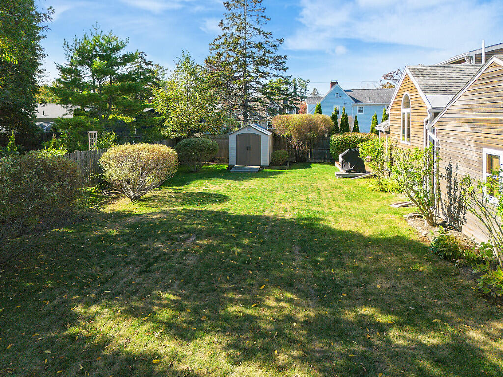 3 Chester Avenue Falmouth ME 04105