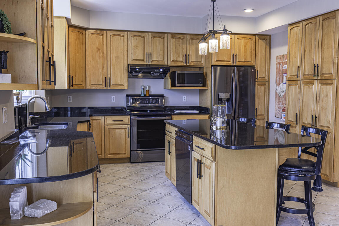 447 Walden Parke Way Bangor ME 04401