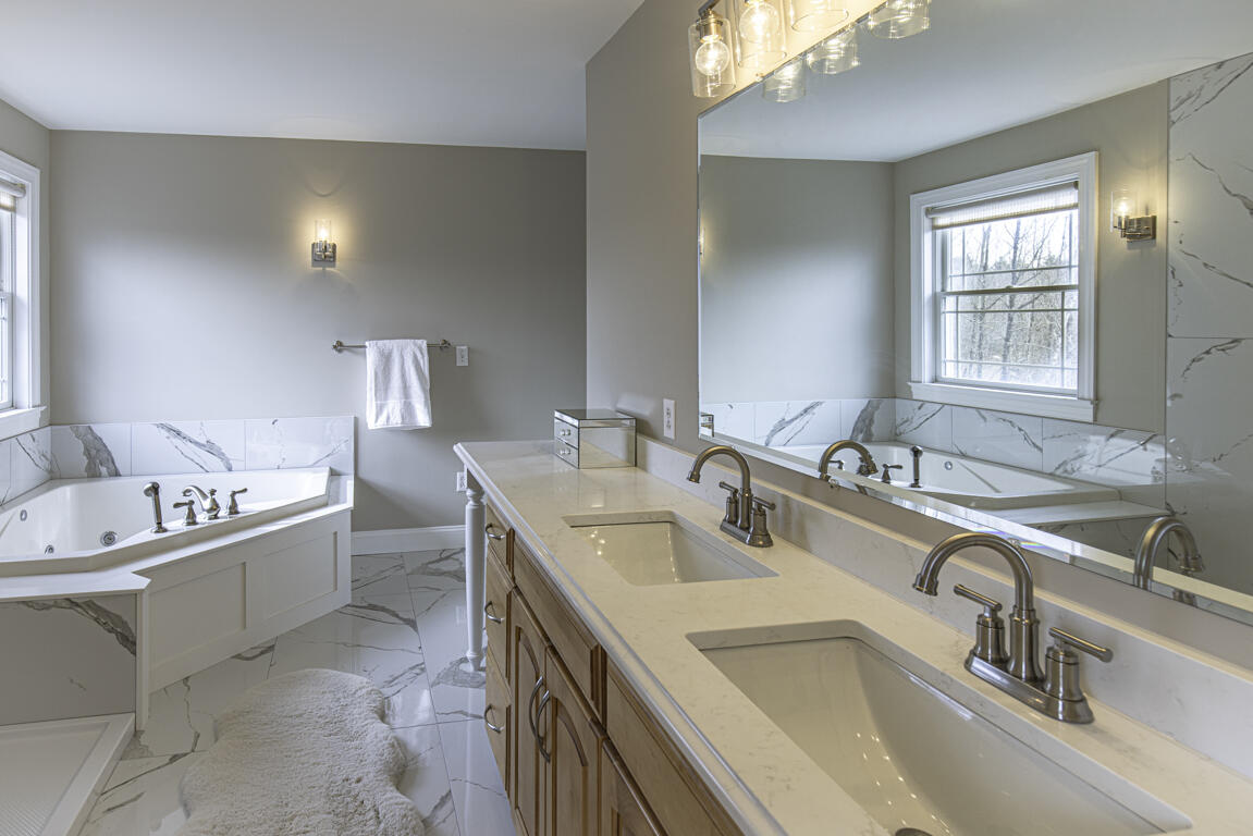 447 Walden Parke Way Bangor ME 04401