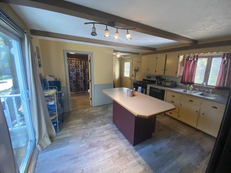 564 Poland Road Auburn ME 04210