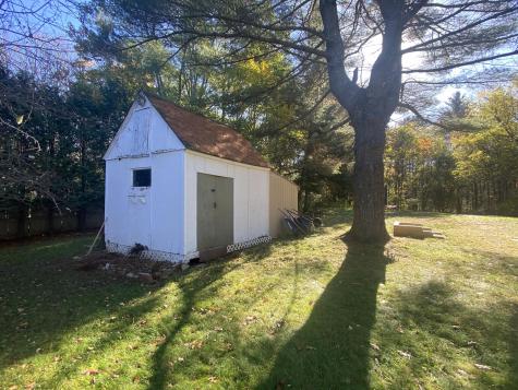 564 Poland Road Auburn ME 04210