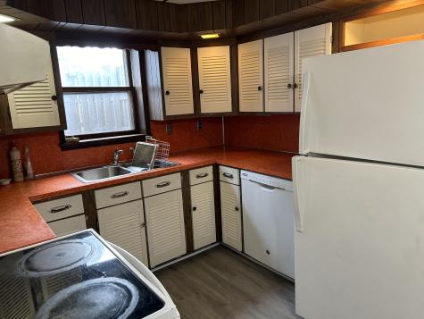 35 Bath Road Brunswick ME 04011