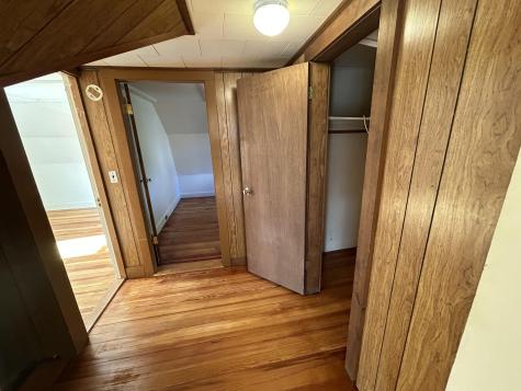 35 Bath Road Brunswick ME 04011