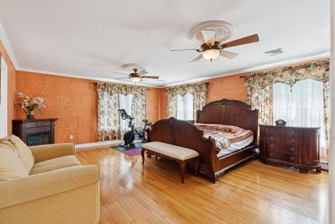 14 Patrick Drive Gorham ME 04038