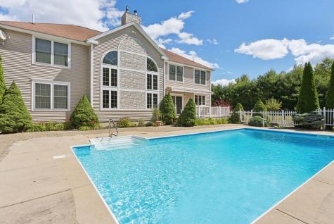 14 Patrick Drive Gorham ME 04038