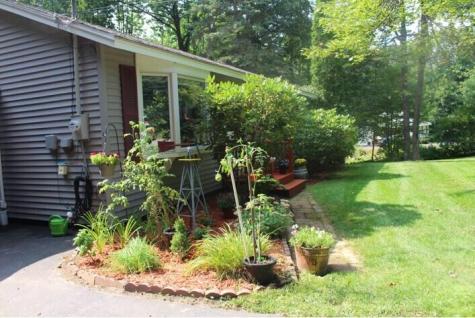 51 Bellflower Drive Auburn ME 04210