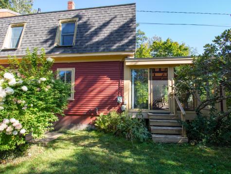 75 Snowball Hill Road Bristol ME 04554