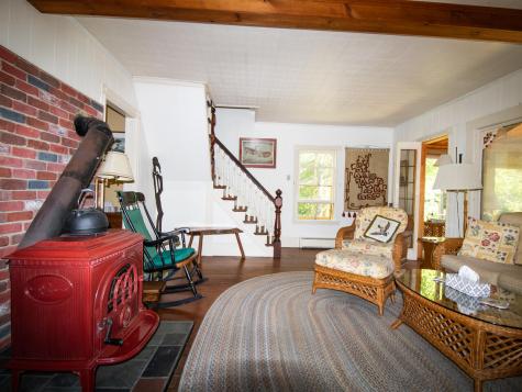 75 Snowball Hill Road Bristol ME 04554