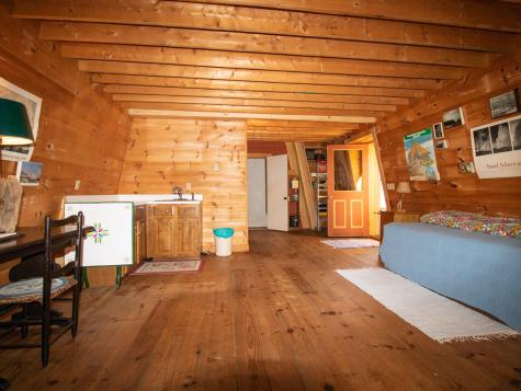 75 Snowball Hill Road Bristol ME 04554