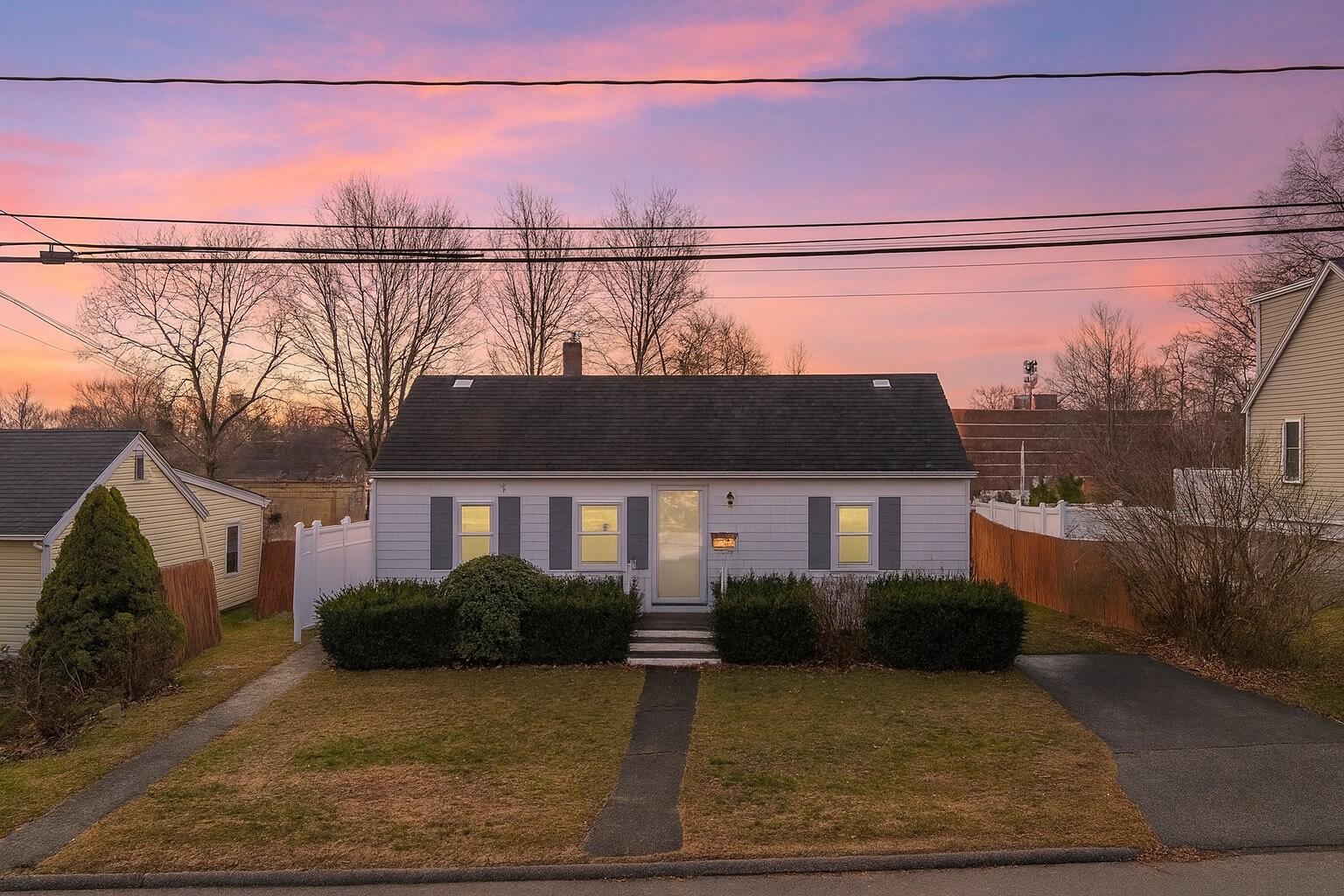 52 Smith Street South Portland ME 04106