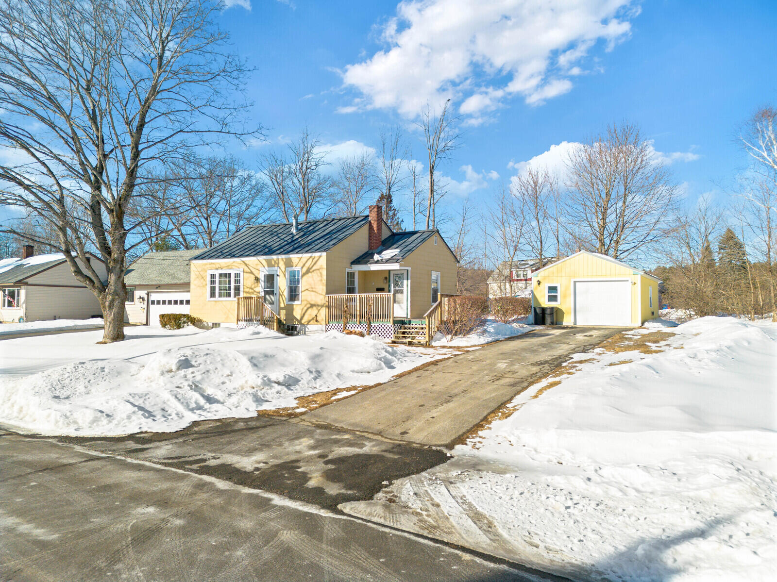 17 Trueworthy Avenue Augusta ME 04330