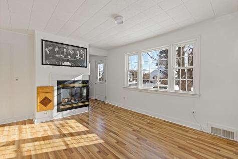 17 Trueworthy Avenue Augusta ME 04330