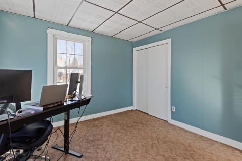 17 Trueworthy Avenue Augusta ME 04330