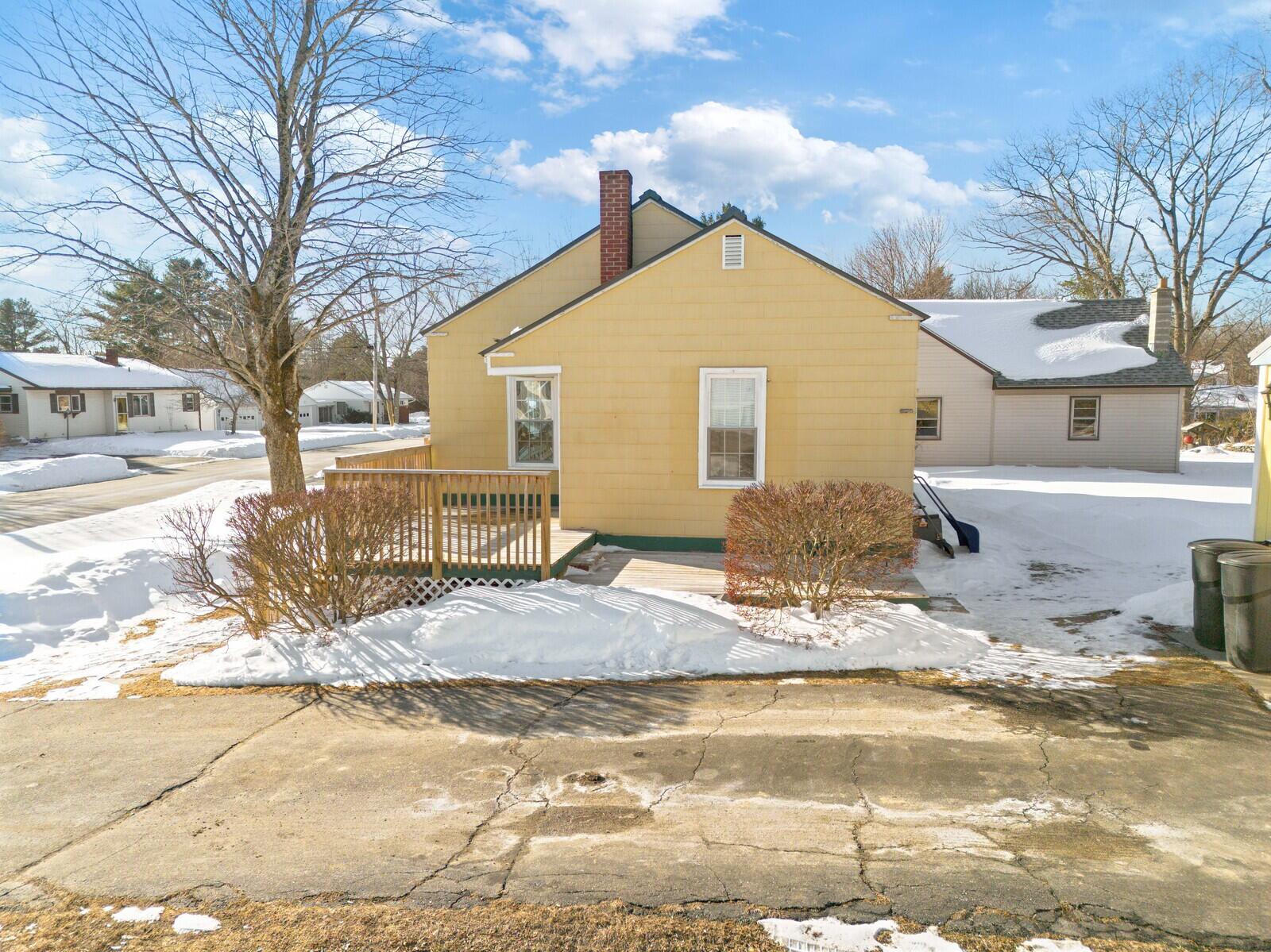 17 Trueworthy Avenue Augusta ME 04330