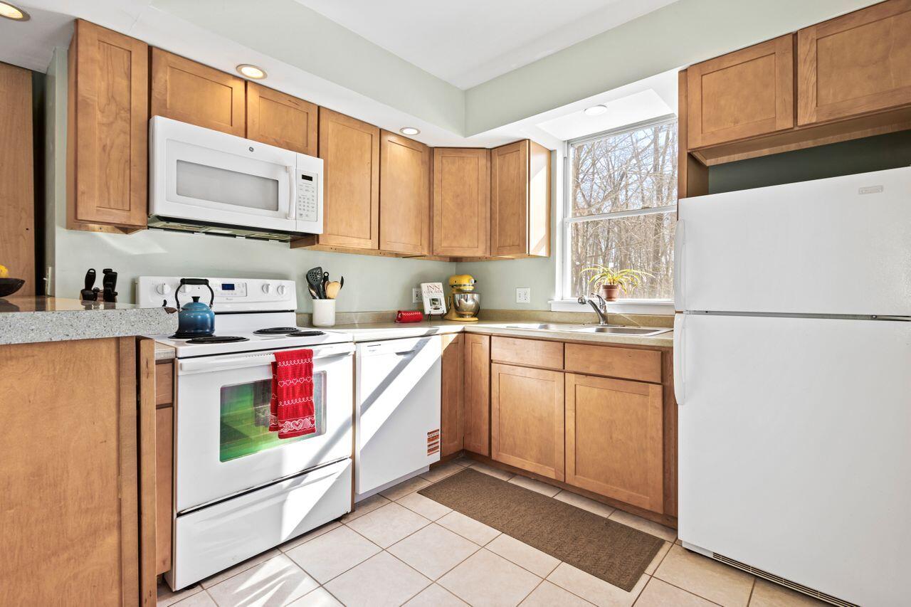 92 Avalon Road Portland ME 04103