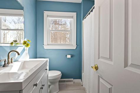 92 Avalon Road Portland ME 04103