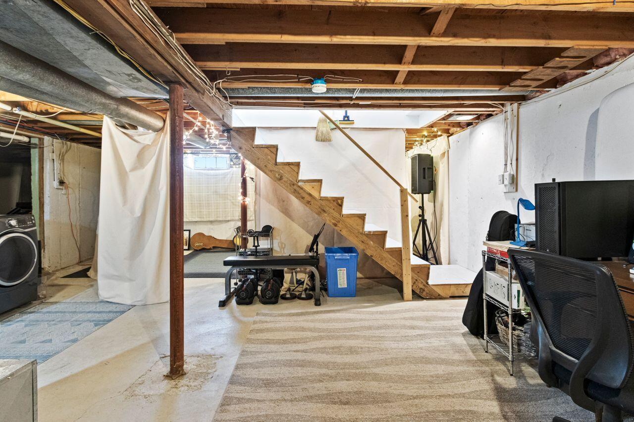 92 Avalon Road Portland ME 04103