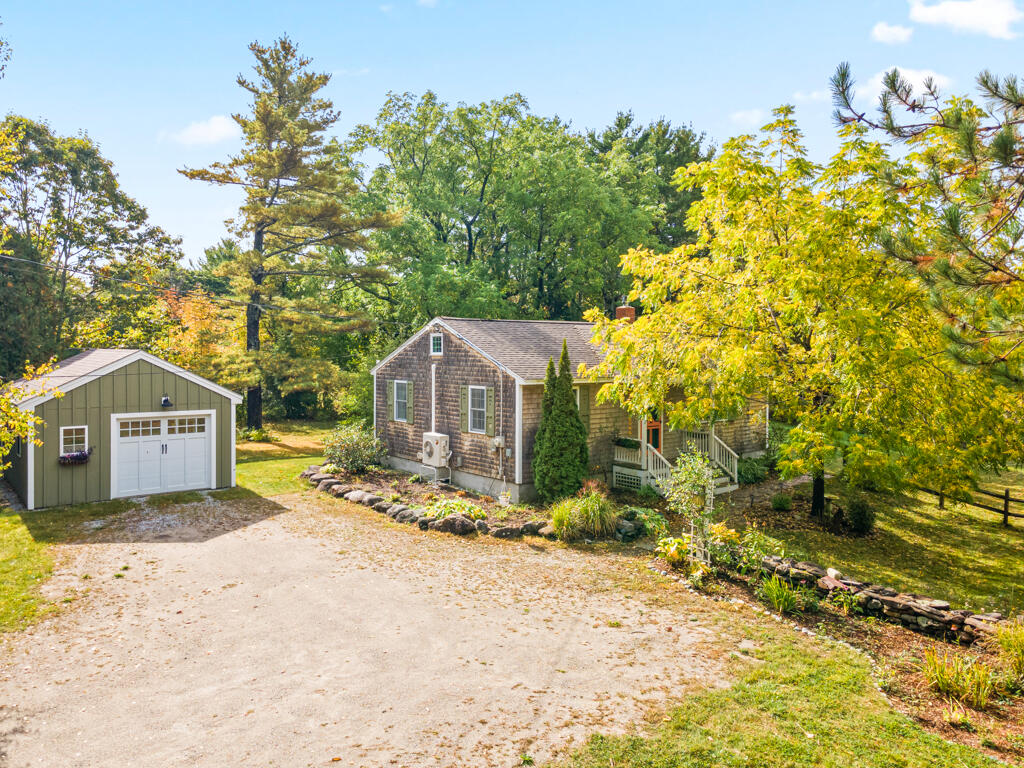 103 Thurlow Road Lincolnville ME 04849