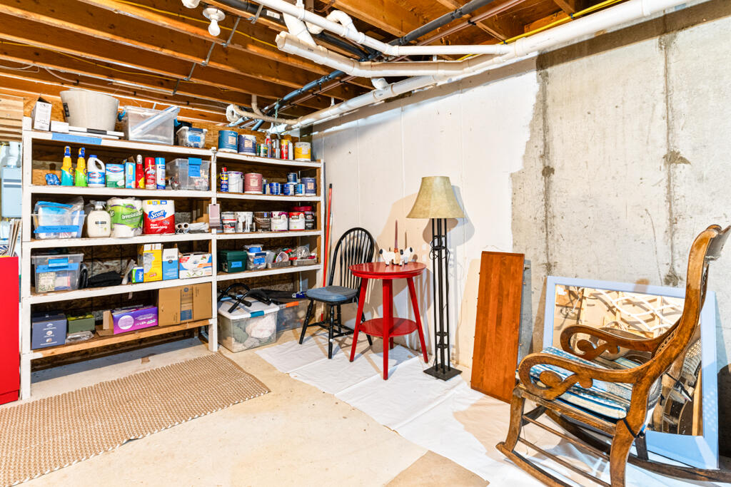 103 Thurlow Road Lincolnville ME 04849