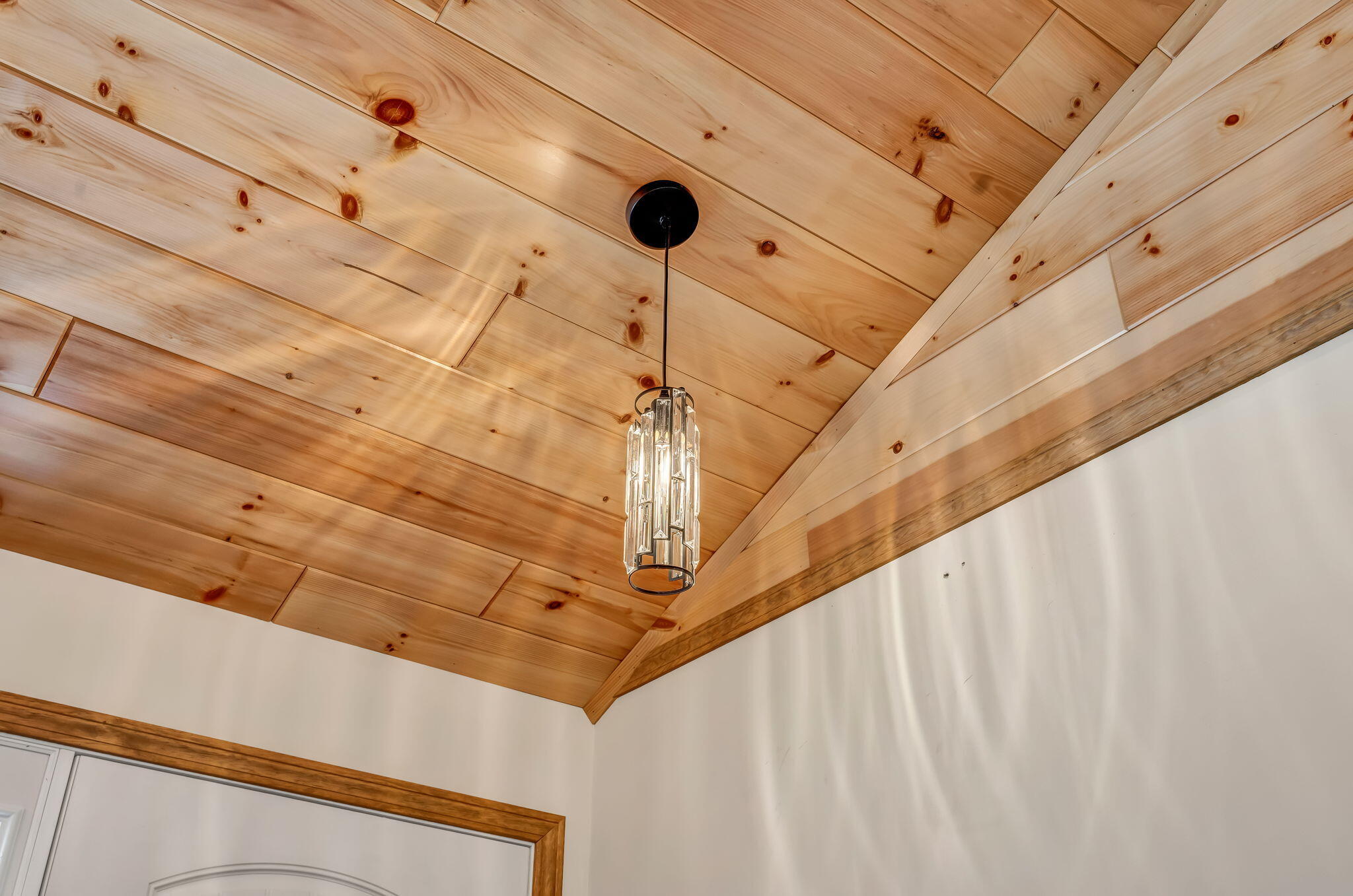 542 Main Road Charleston ME 04422