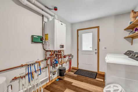 542 Main Road Charleston ME 04422