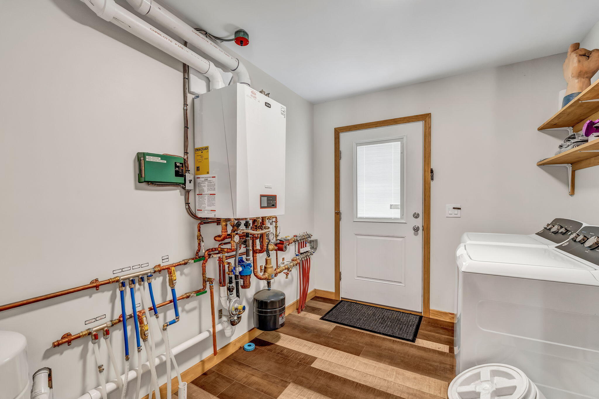 542 Main Road Charleston ME 04422