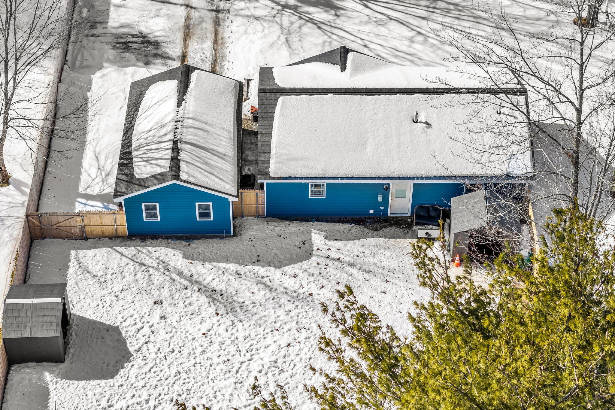 542 Main Road Charleston ME 04422