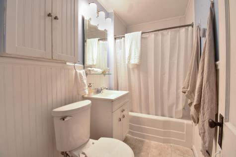 22 Rose Terrace Auburn ME 04210