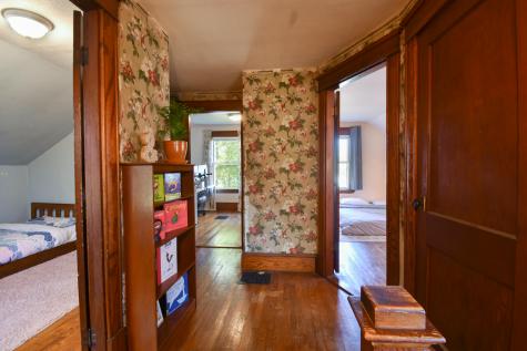 22 Rose Terrace Auburn ME 04210